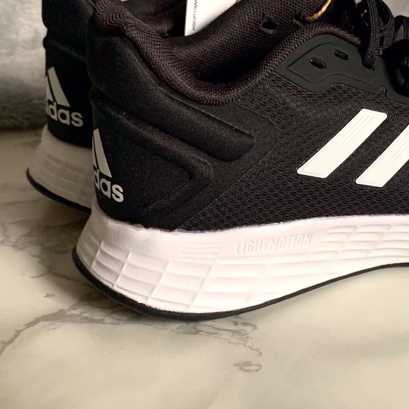 Adidas Duramo 10 K Black White Kids Running Shoe SIZE 3US NWT - Picture 4 of 11